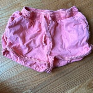 Tea Collection Pom Pom shorts size 4